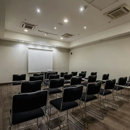 City Express By Marriott La Raza-2